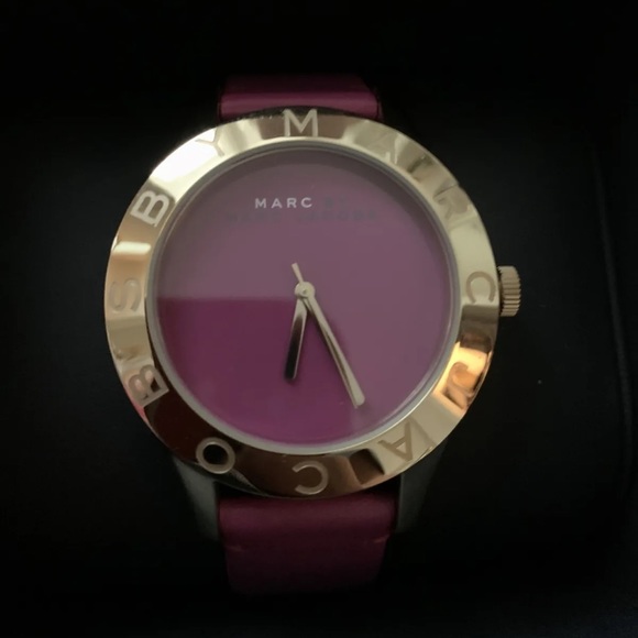 Marc Jacobs watch - Picture 1 of 3